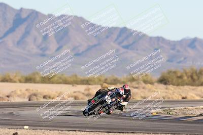 media/Dec-07-2025-CVMA (Sun) [[3e7d2de5dc]]/Race 16-Formula Middleweight/